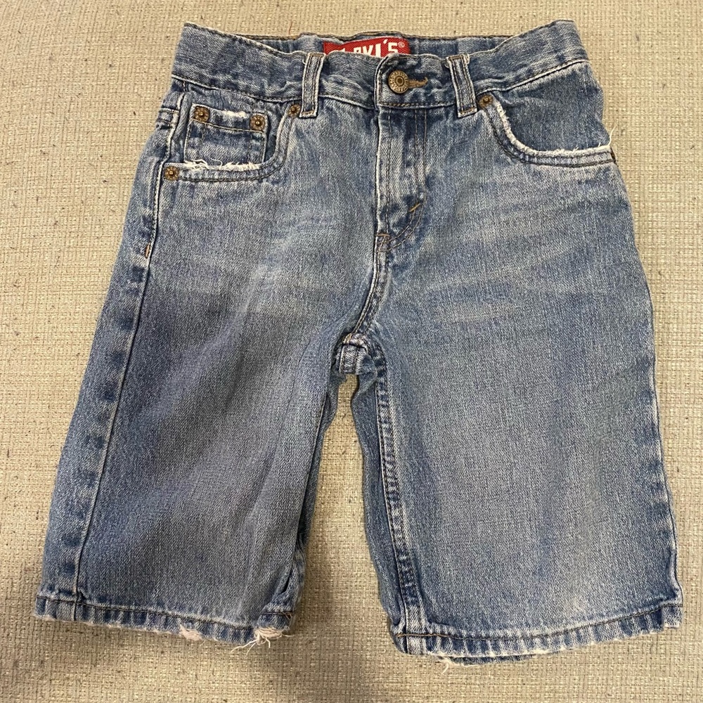 Boys Levi’s Jean Shorts size 7